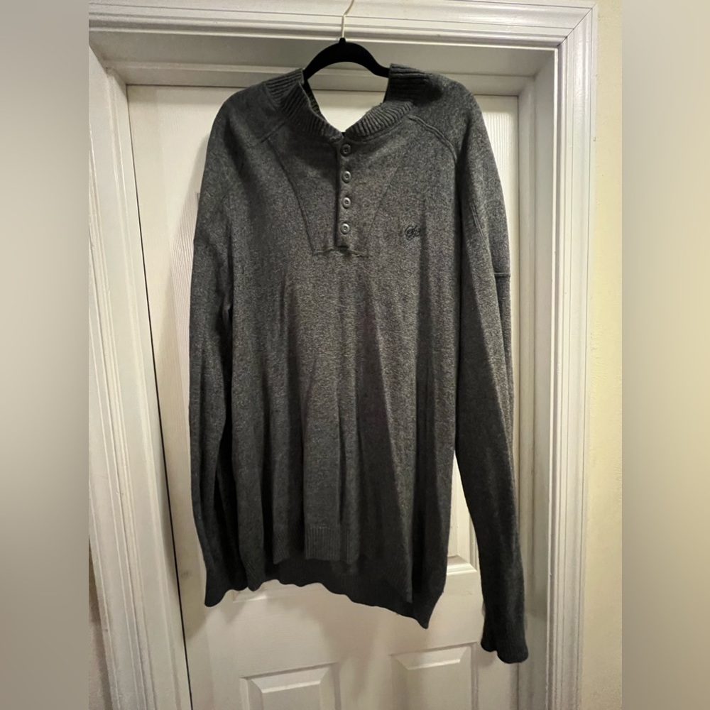 Men Sean John button collar sweater